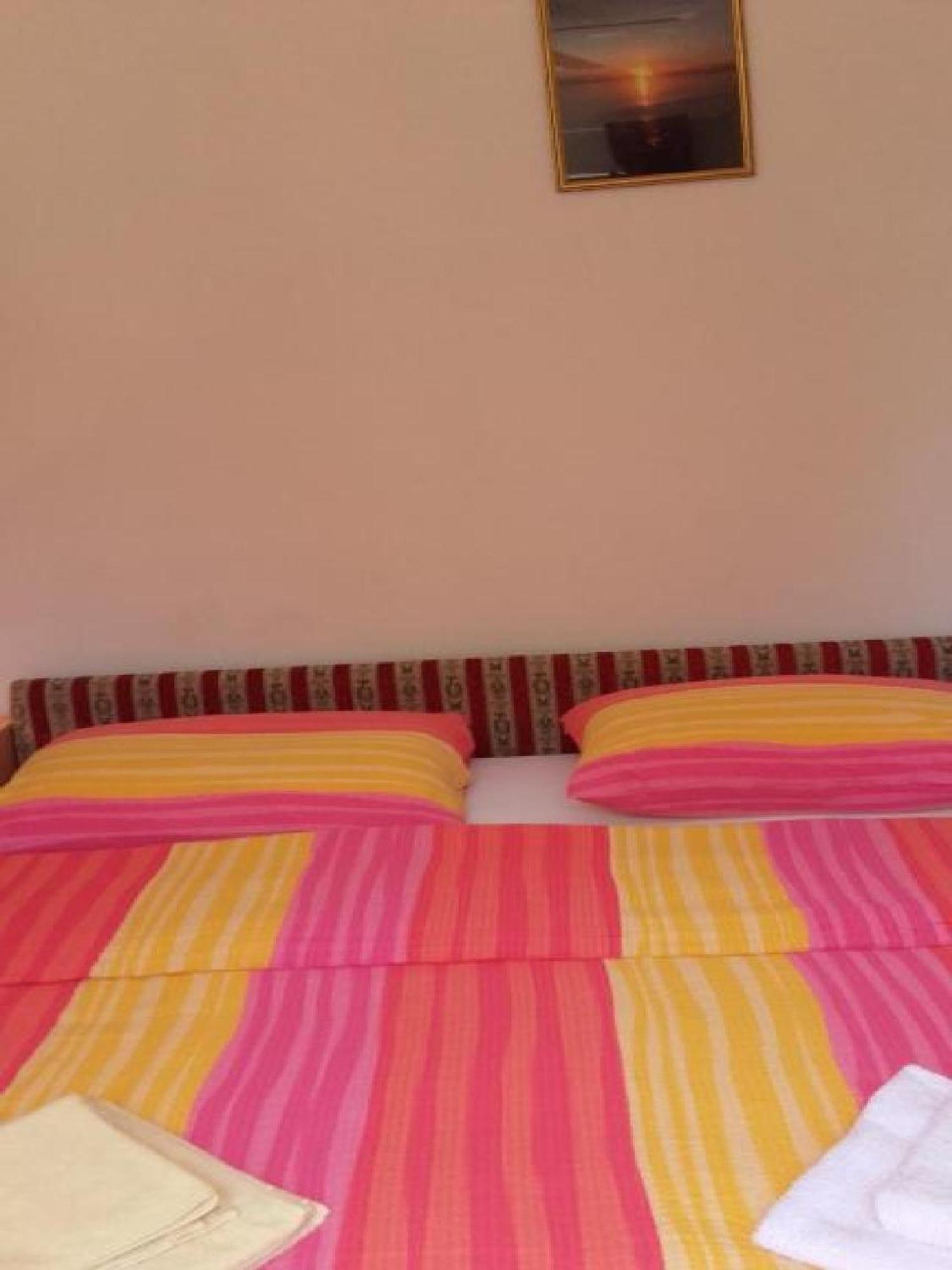 Apartments Smilje I Maslina 고르니 카린 객실 사진